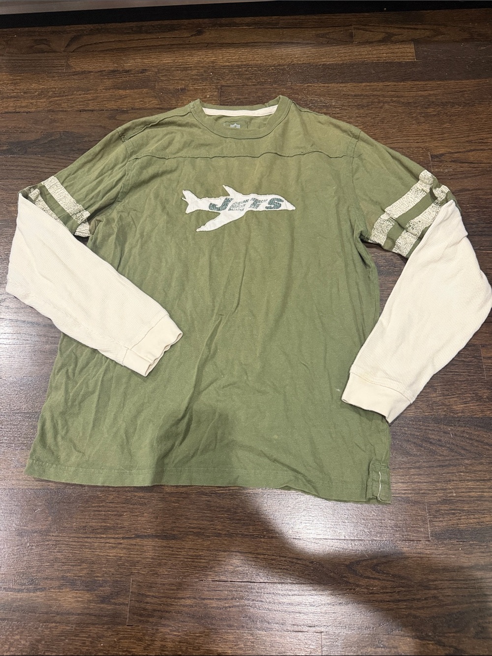 NFL Jets Olive Green Long Sleeve Layered-Look Shirt with Cream Sleeves size L